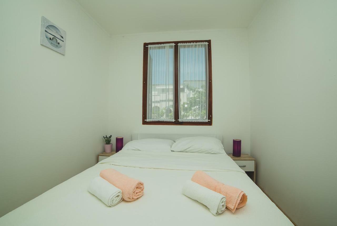 Serenity By The Sea #1 - Private Terrace Vrsi Exterior foto